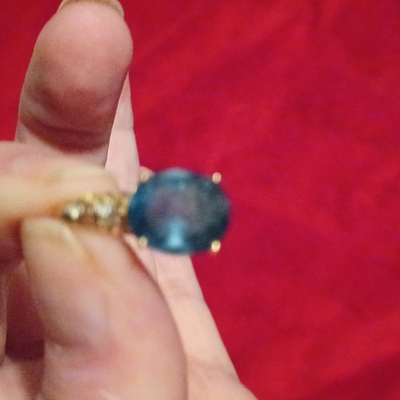 14k Gold London Blue Topaz Pendant. No Chain. - Picture 6 of 7